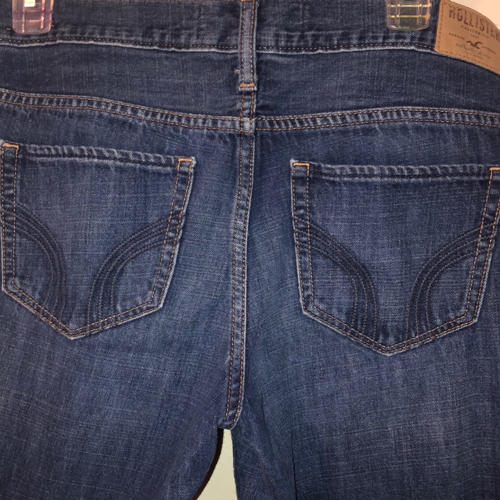 HOLLISTER Distressed Jeans - Picture 2 of 9